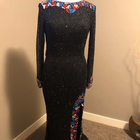 SOLD-Primavera Couture beaded gown with colored glass cuts - Picture 6 of 10